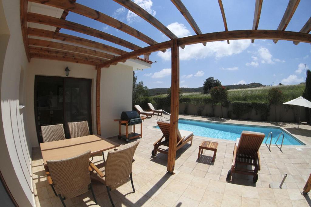 Eve Pissouri Xιnisteri Villa photo 1