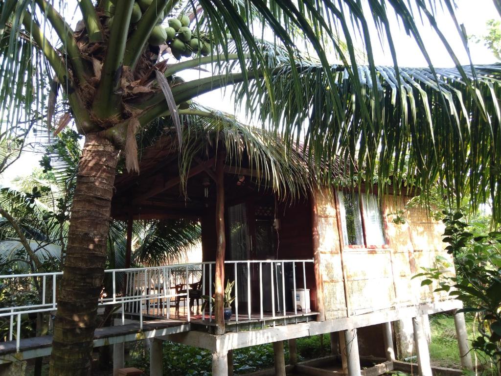 Quoc Phuong Riverside Homestay