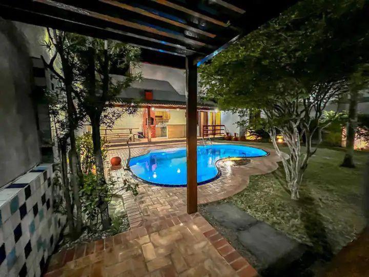 Casa Paris 481 - Sua Mansão na Praia do Morro