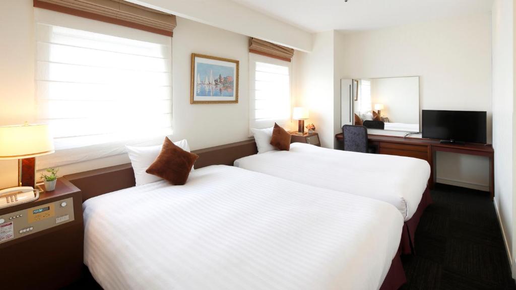 Hotel Resol Sasebo - Tap to explore photos