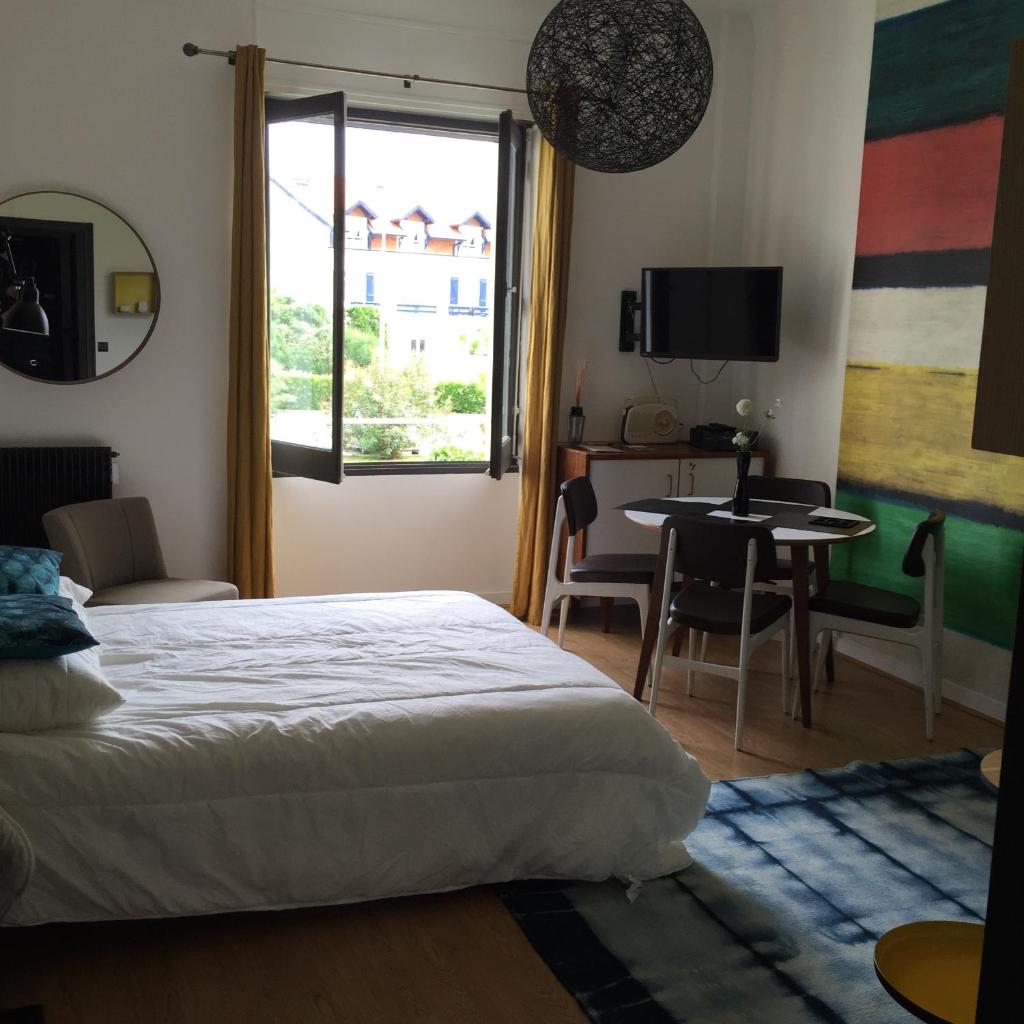 Studios Régina (Mer-Golf) photo 2