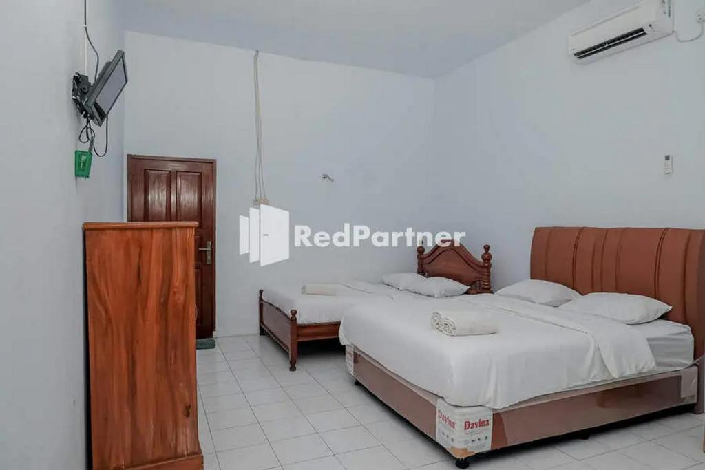 Pondok Damai Guest House Syariah Mitra RedDoorz photo 2