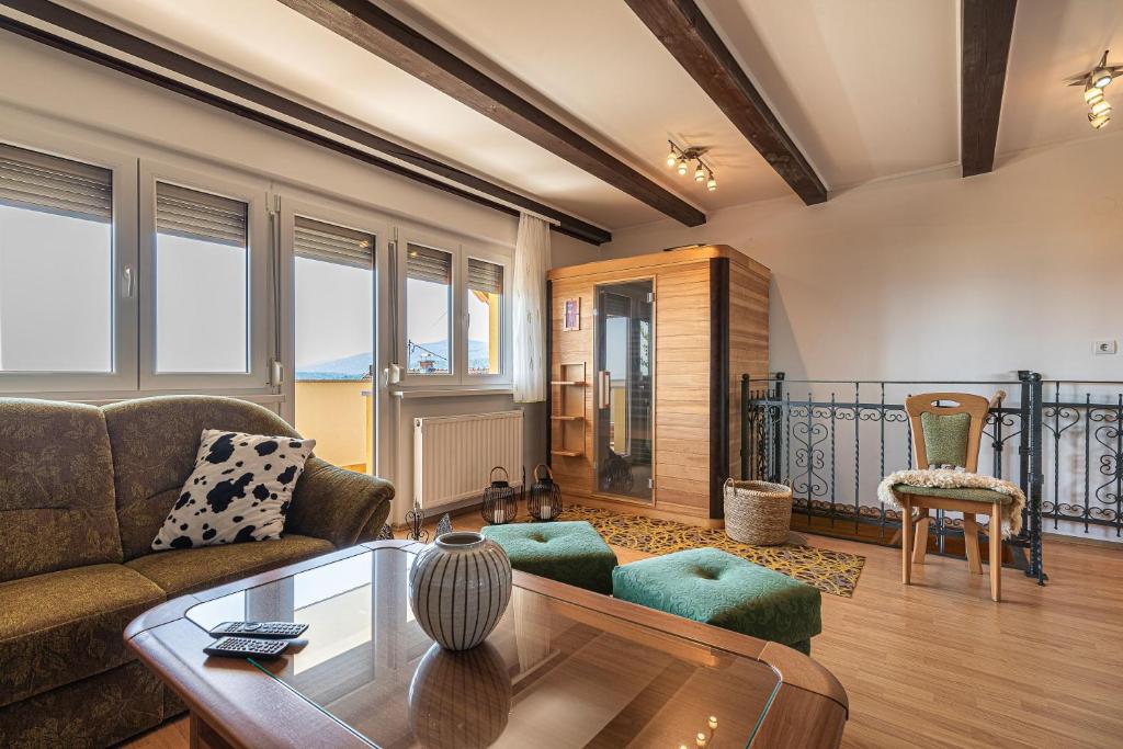 Vineyard Cottage Pri Krakaru - Happy Rentals photo 4