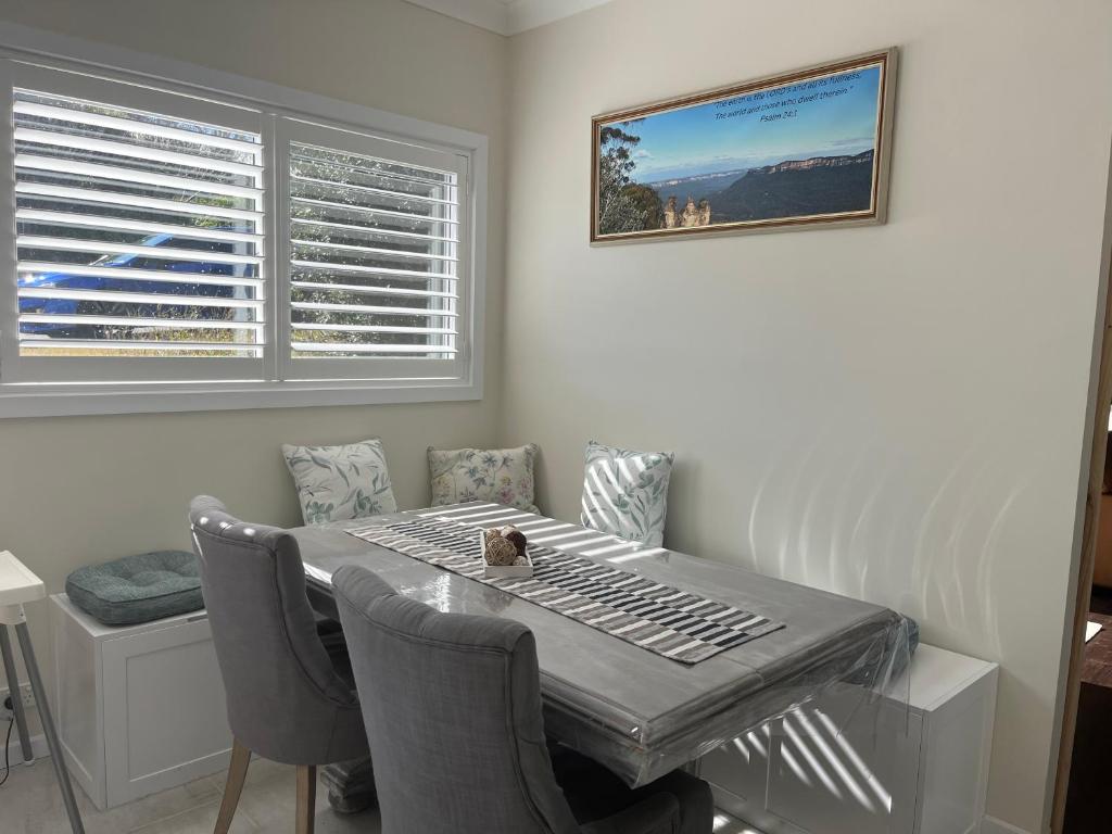 Nuach cottage - Beautiful Family home in Leura photo 4