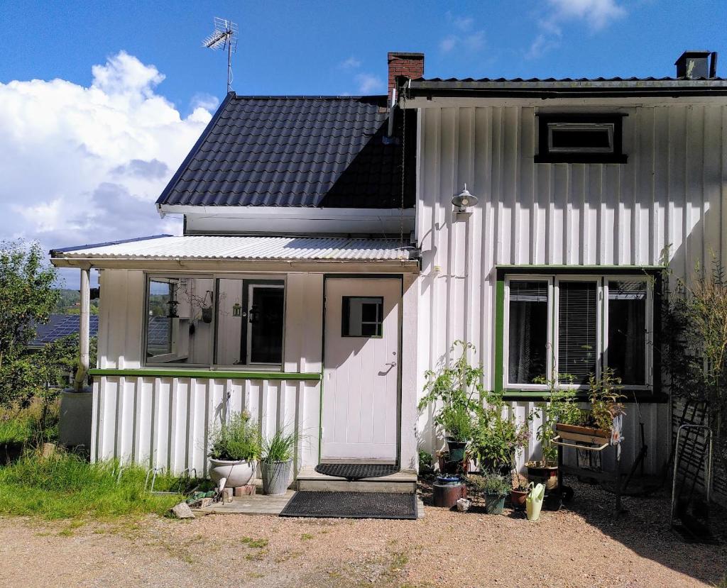 Lägenhet naturnära i Henån photo 1