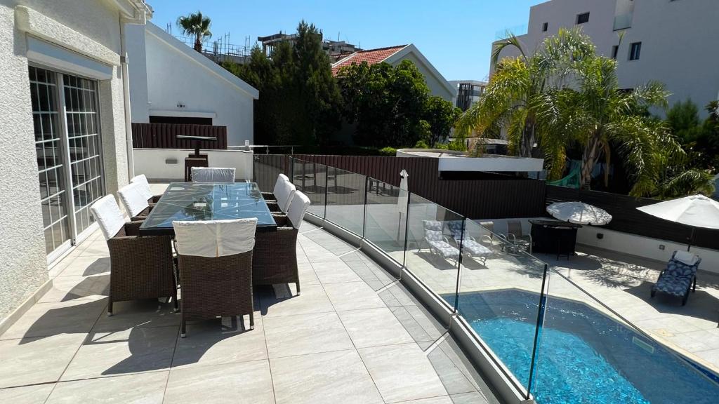 Villa Sawa by Ezoria Villas photo 1