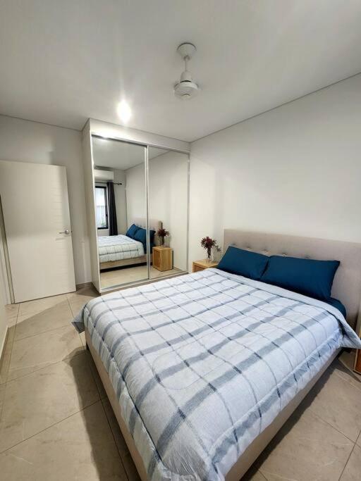 Minimalist Modern House - your home away from home photo 1
