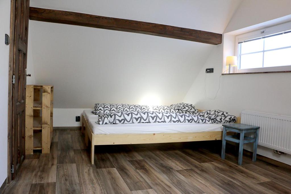 Apartmán Pod střechou - Jelení chata Skladanka photo 2