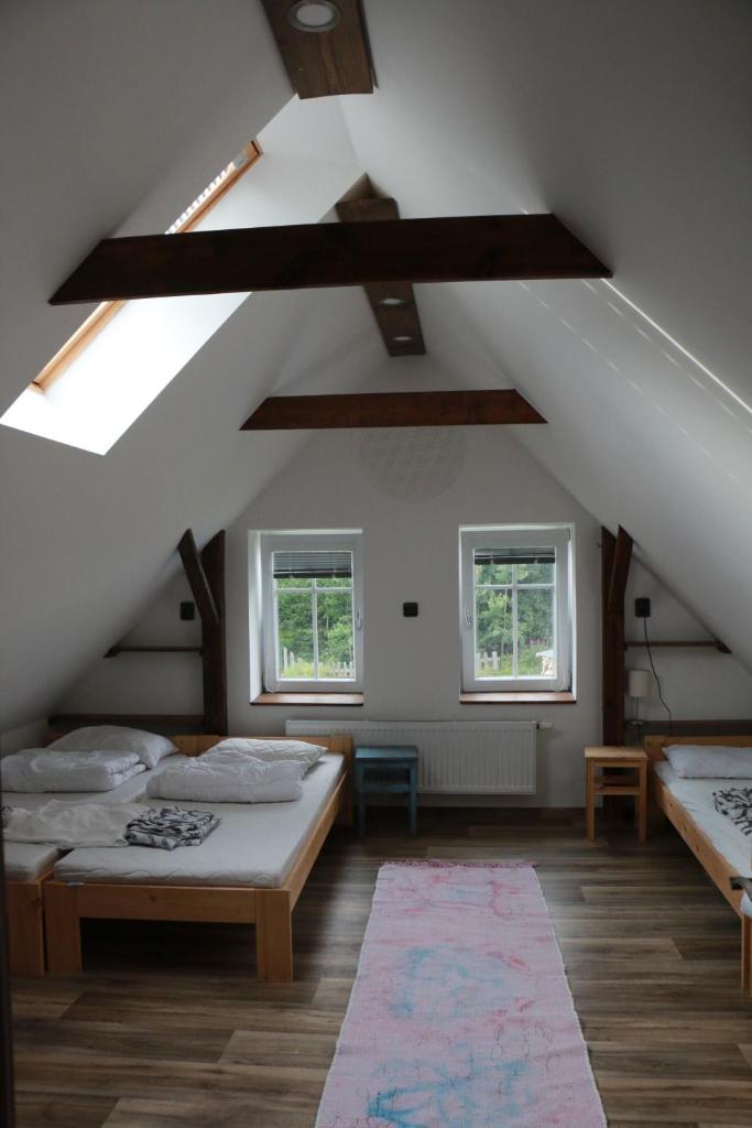 Apartmán Pod střechou - Jelení chata Skladanka photo 4