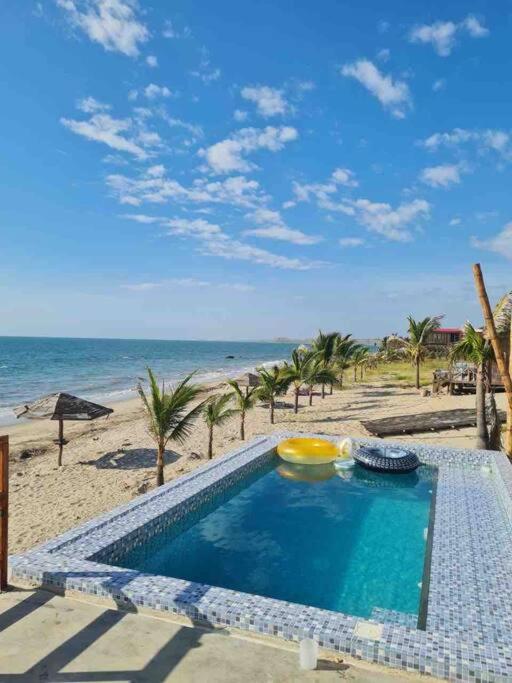 MIAZ Casa de Playa en Canoas de Punta Sal photo 2