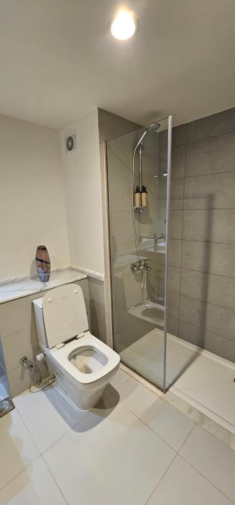 301 Duplex Marassi only Families photo 4