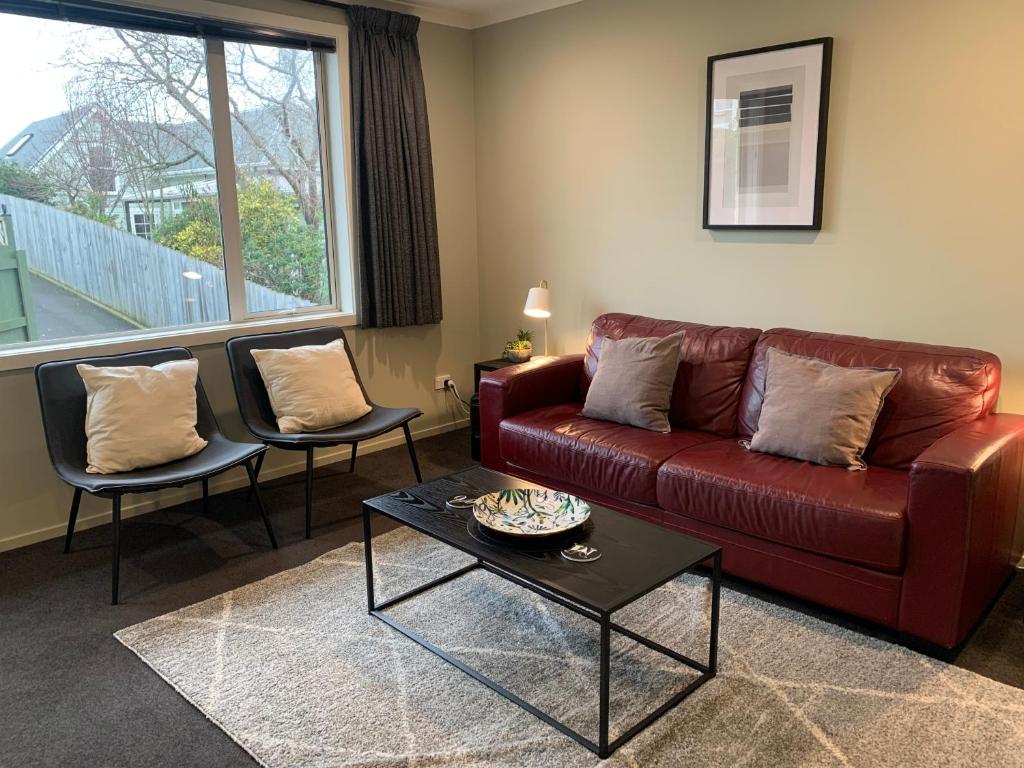 March Apartments photo 2