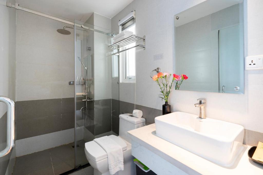 La Airport Tan Binh Hotel