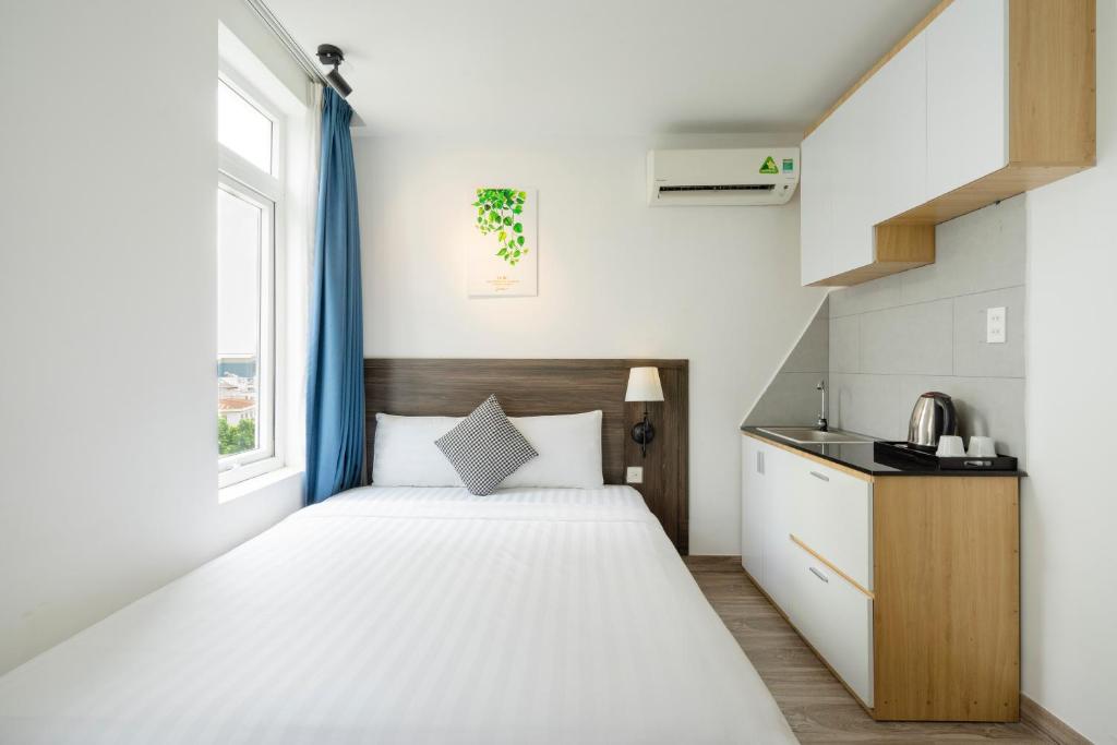 La Airport Tan Binh Hotel