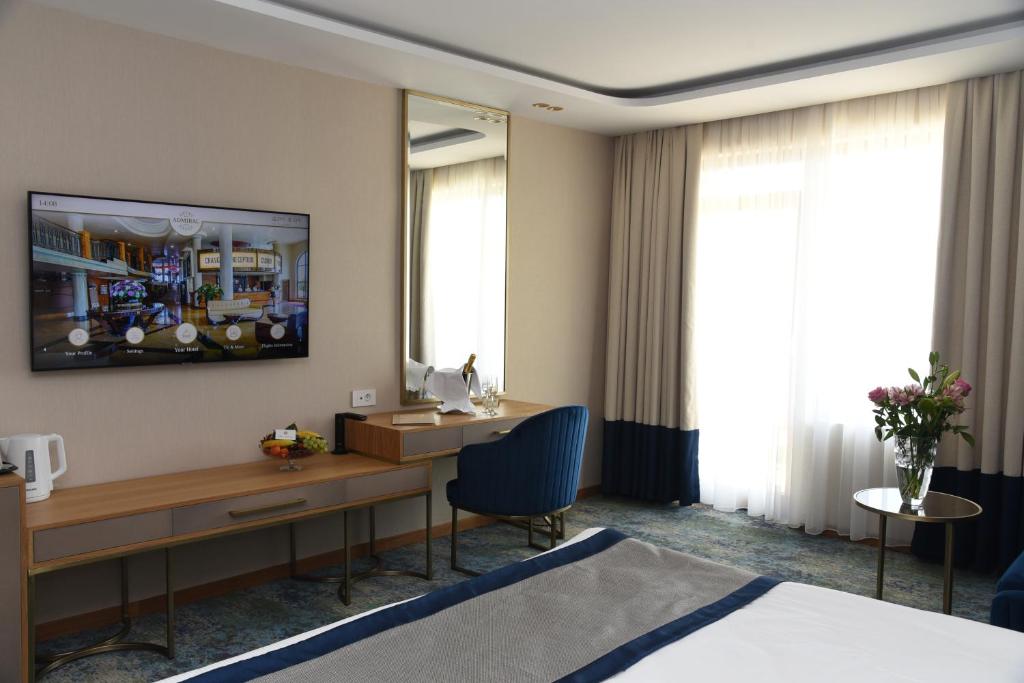 Admiral Hotel - Ultra All Inclusive & Private Beach photo 1