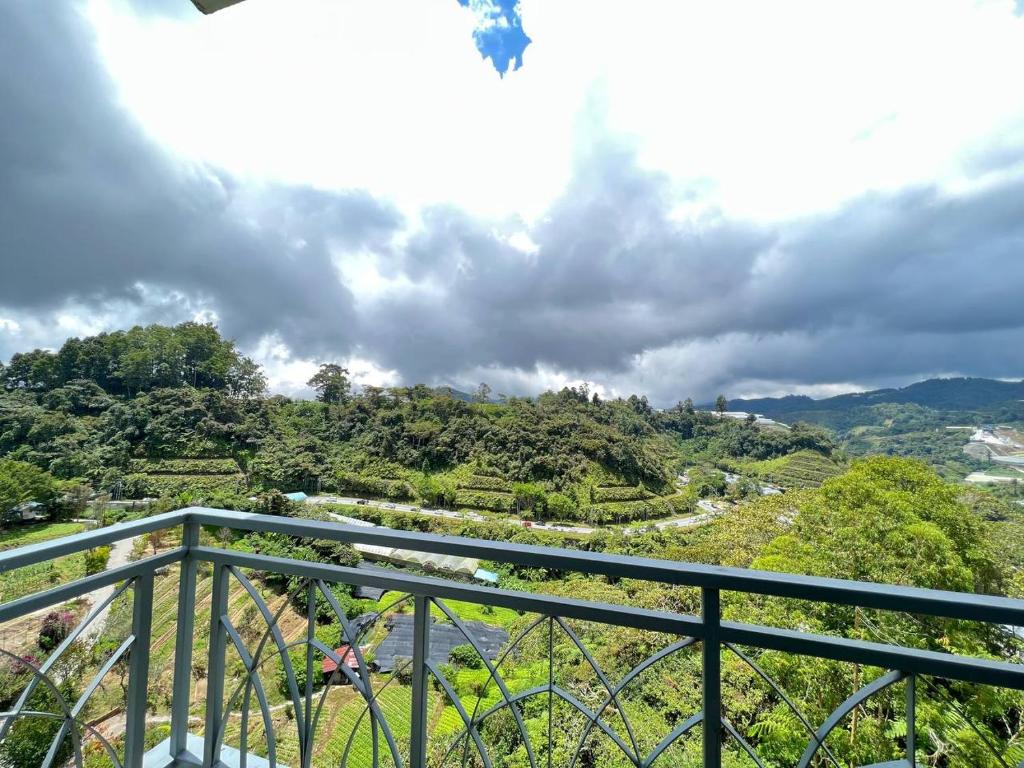 Delisha Homestay 3R2B The Retreat,Aranda Nova photo 1