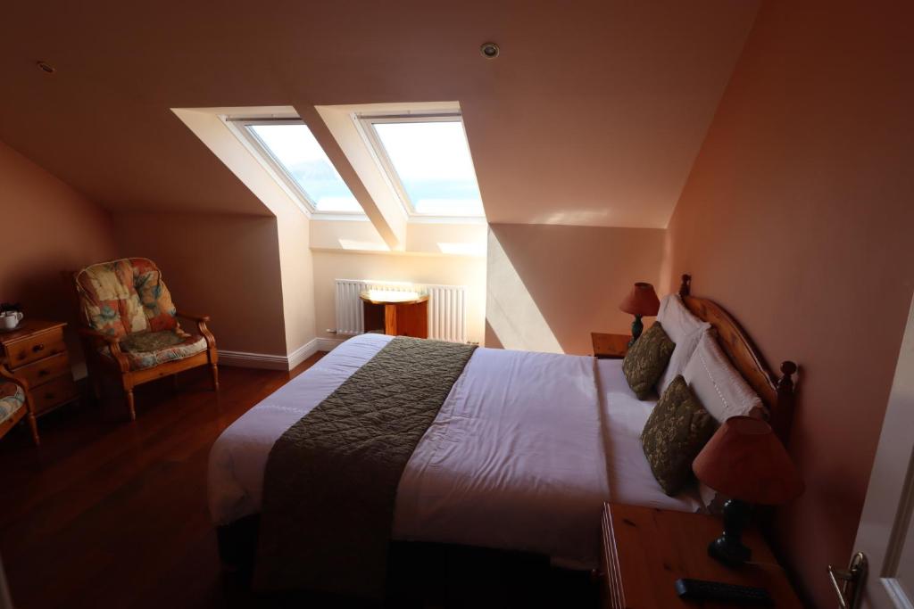 The Old Pier Guest Accommodation, bed only, no breakfast photo 1