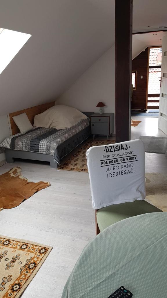 Turystyczny apartament na poddaszu photo 3