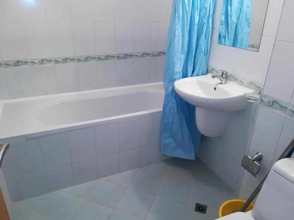 Large studio apartment , 4* spa resort, The Vineyards. photo 3