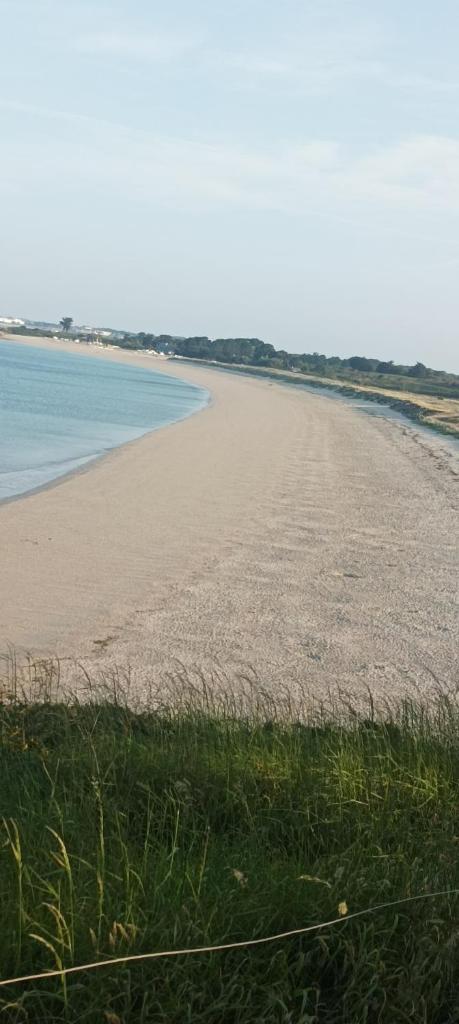 Appartement vue mer exceptionnelle à 100m très belle plage photo 1