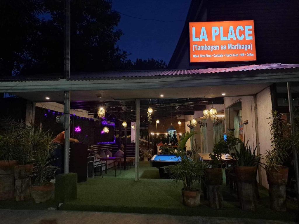 La place photo 2