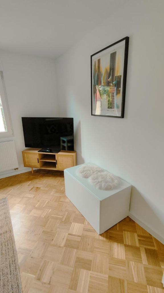 Casa Rossa - Apartment - neu renoviert - Nähe Frankfurt photo 3