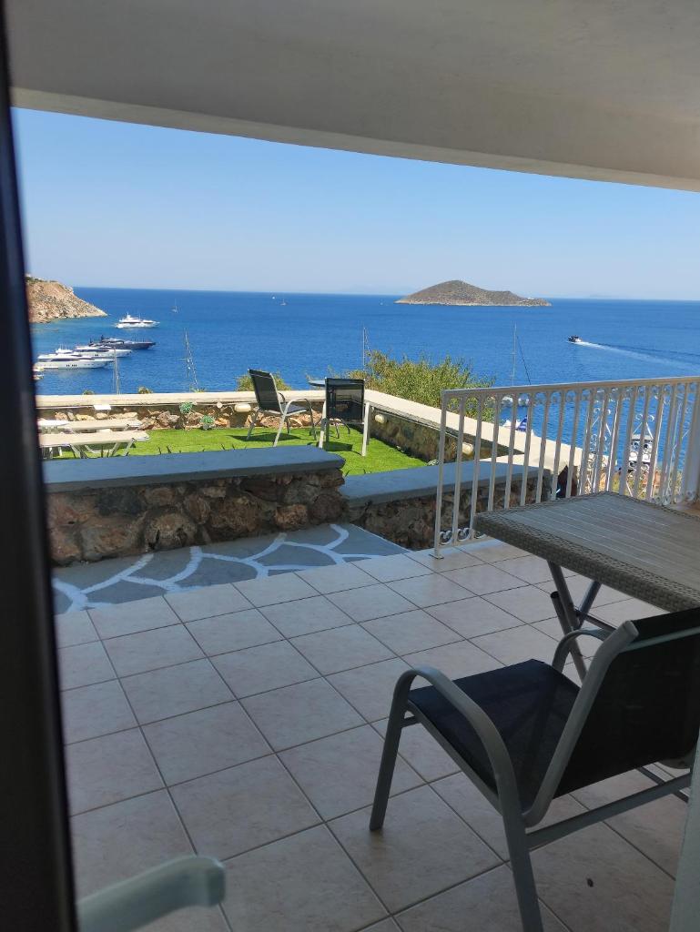 Aegean Blue photo 4