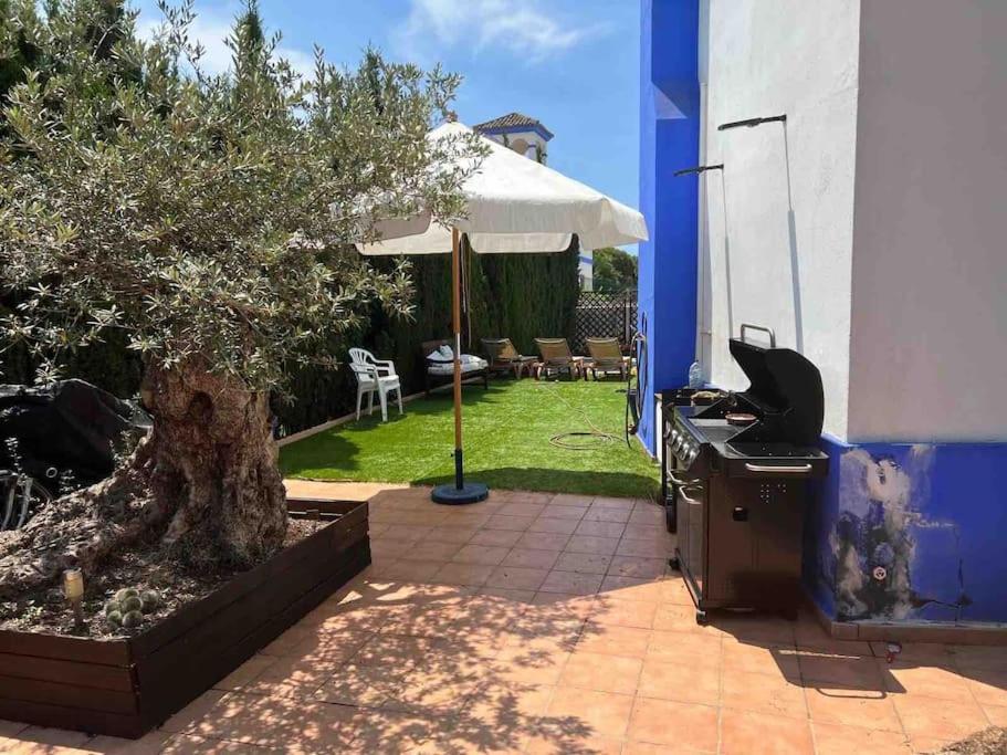 Chalet con piscina privada, parking y zona BBQ photo 3