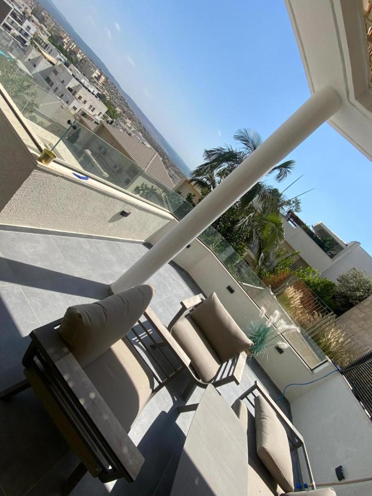 best apartment in buhcman (shivtie Israel 26) photo 2