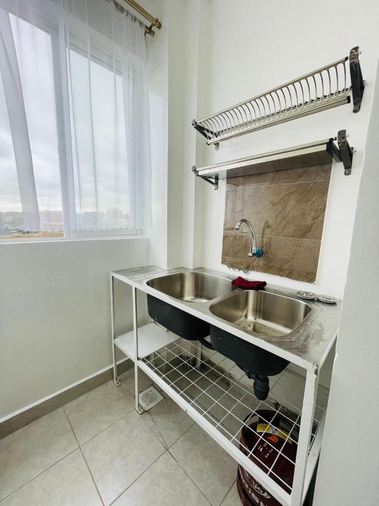 Omuts one bed airbnb with swimmingpool photo 2