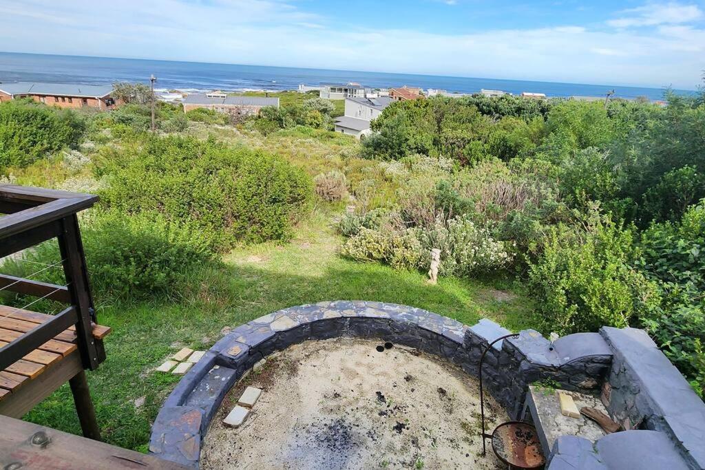 Jock's Bay View photo 2