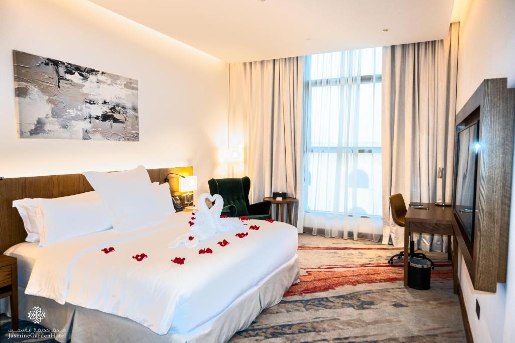 فندق حديقة الياسمين Room Type - Deluxe King Room