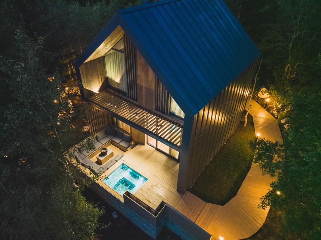 MONTE PINE CHALETS photo 3
