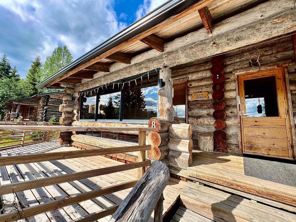 Villa Saarua by the Slopes Ski in, Family & Bike Park, hike trails, National Park, WiFi - Lapland Villas photo 3