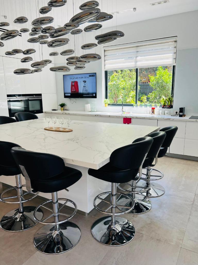 Luxurious house in Ness Tziona photo 3
