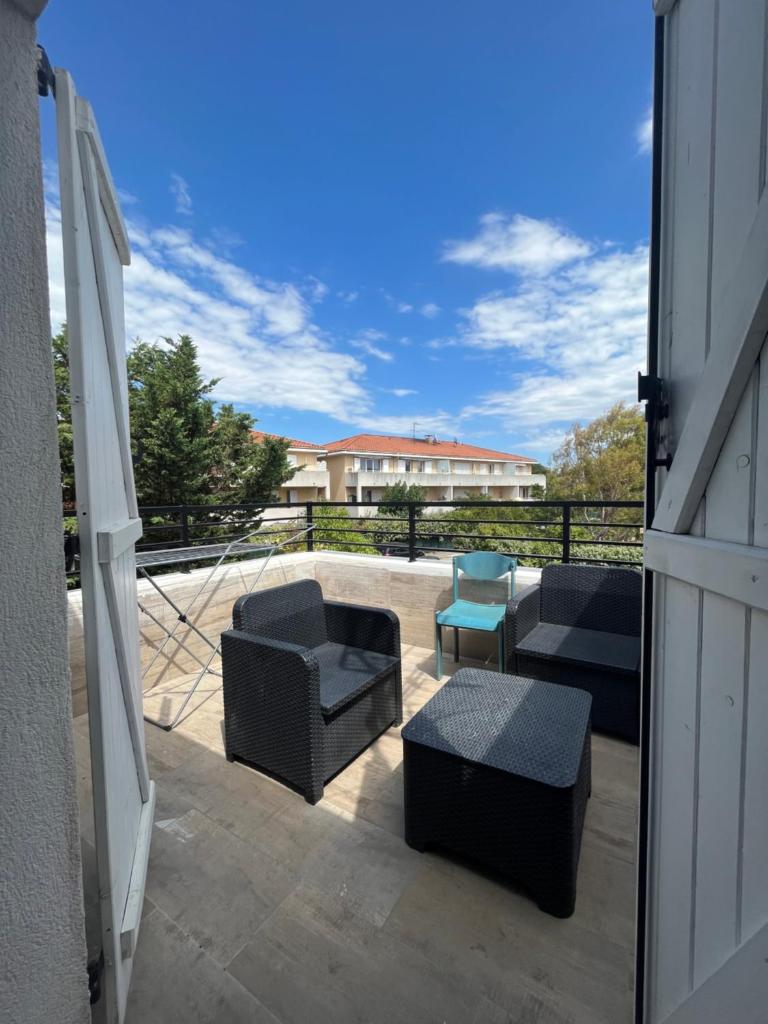 Appartement 4 personnes, aéroport Marseille