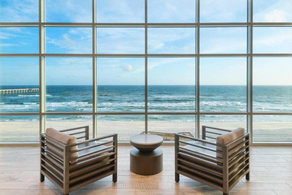 SpringHill Suites by Marriott Panama City Beach Beachfront photo 3