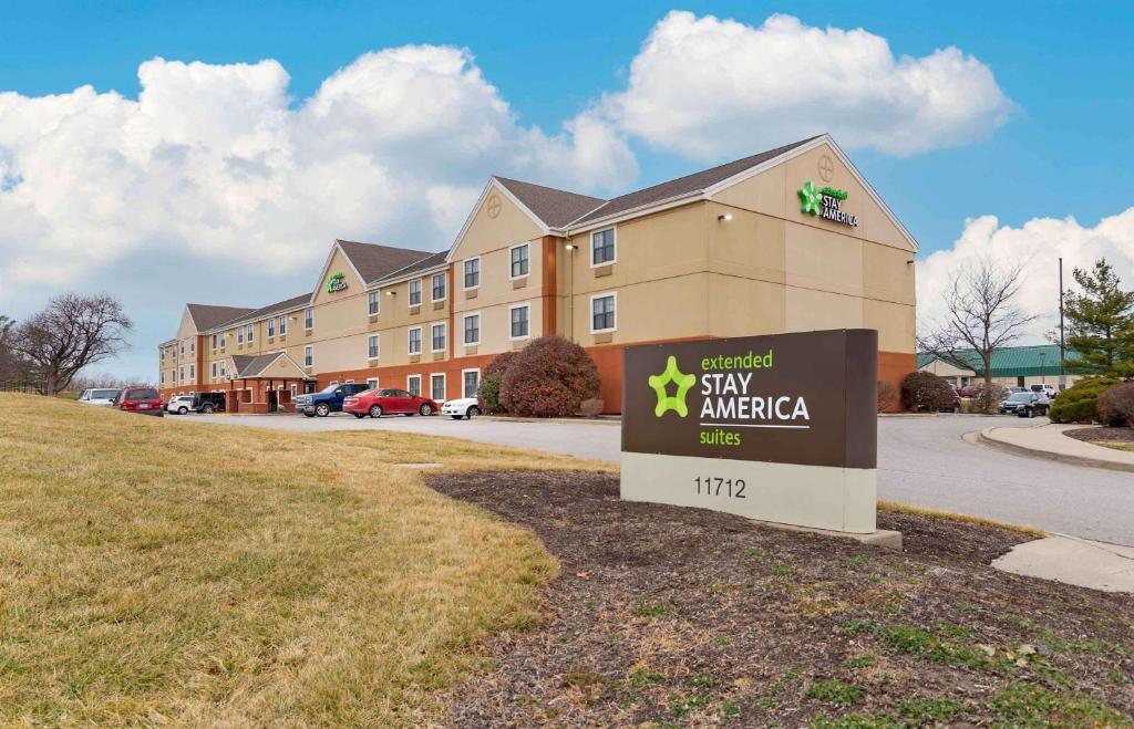 Extended Stay America Suites Kansas City Airport image