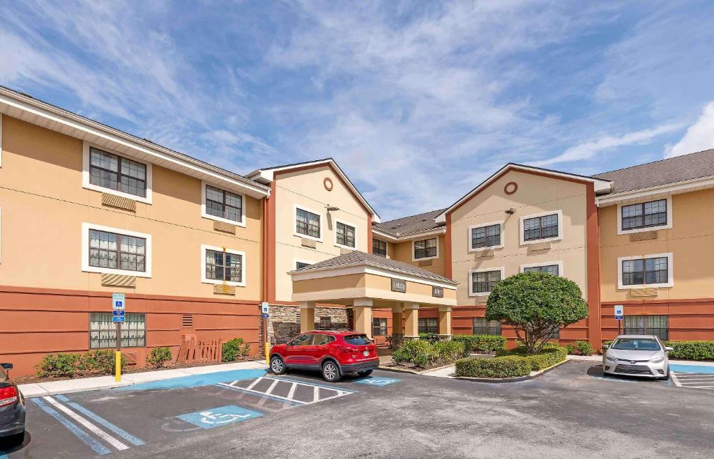 Extended Stay America Suites Jacksonville Lenoir Avenue East image