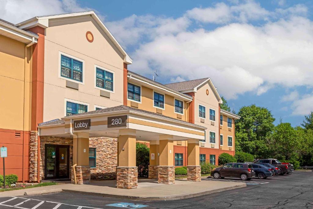 Extended Stay America Suites Foxboro Norton image