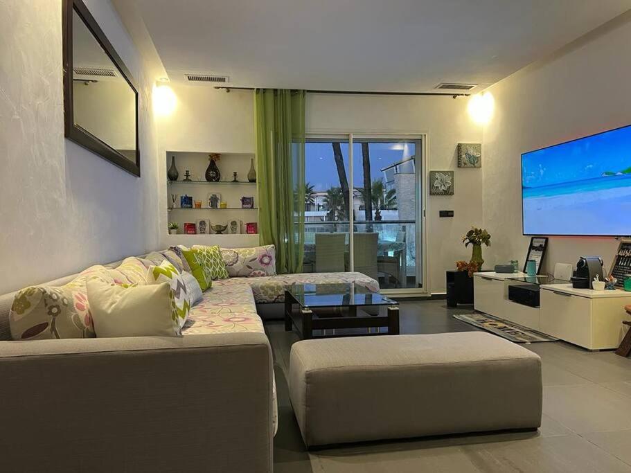 2 Chambres 1 Salon 3piscines et Plage Privée photo 2