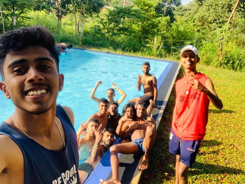 Suriya cottage Habarana