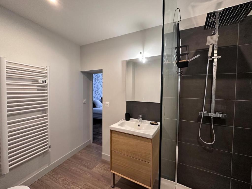Appartement Moulins, 2 pièces, 2 personnes - FR-1-489-472 photo 4