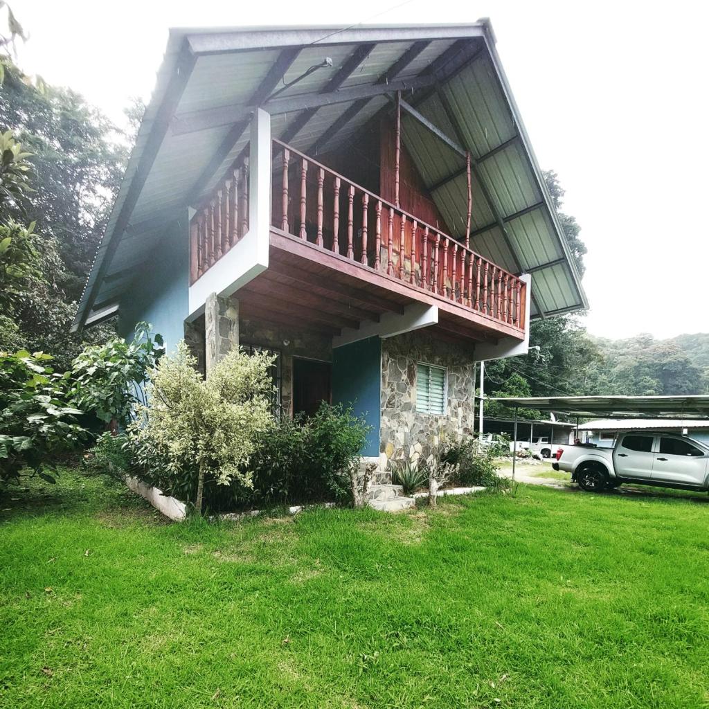 Bambito Hosting photo 1