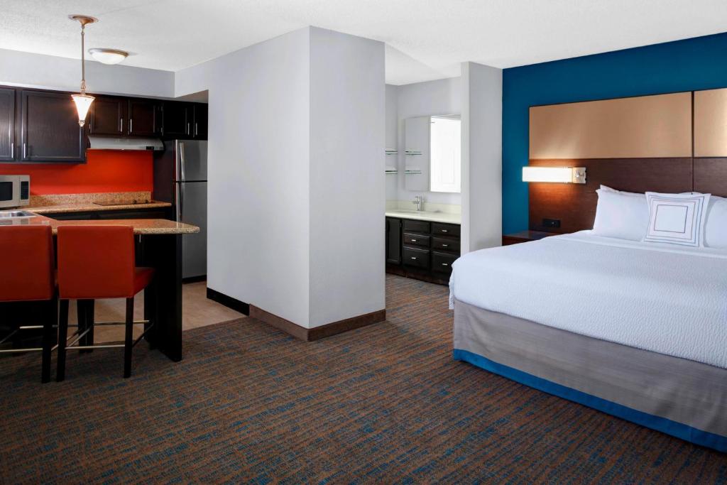 Residence Inn by Marriott Cleveland Independence image