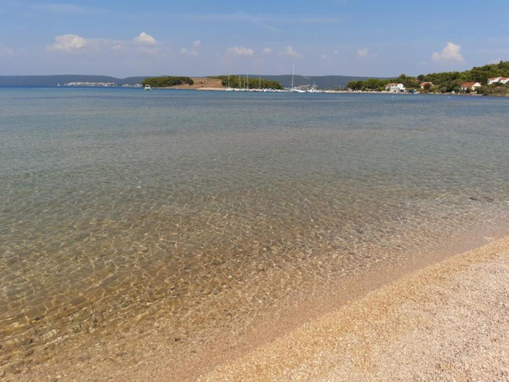 Apartment Roko (10m from the beach) photo 3