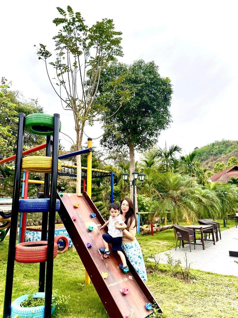 Bản Mường Xanh - Nông Trại Vui Vẻ Venue Travel