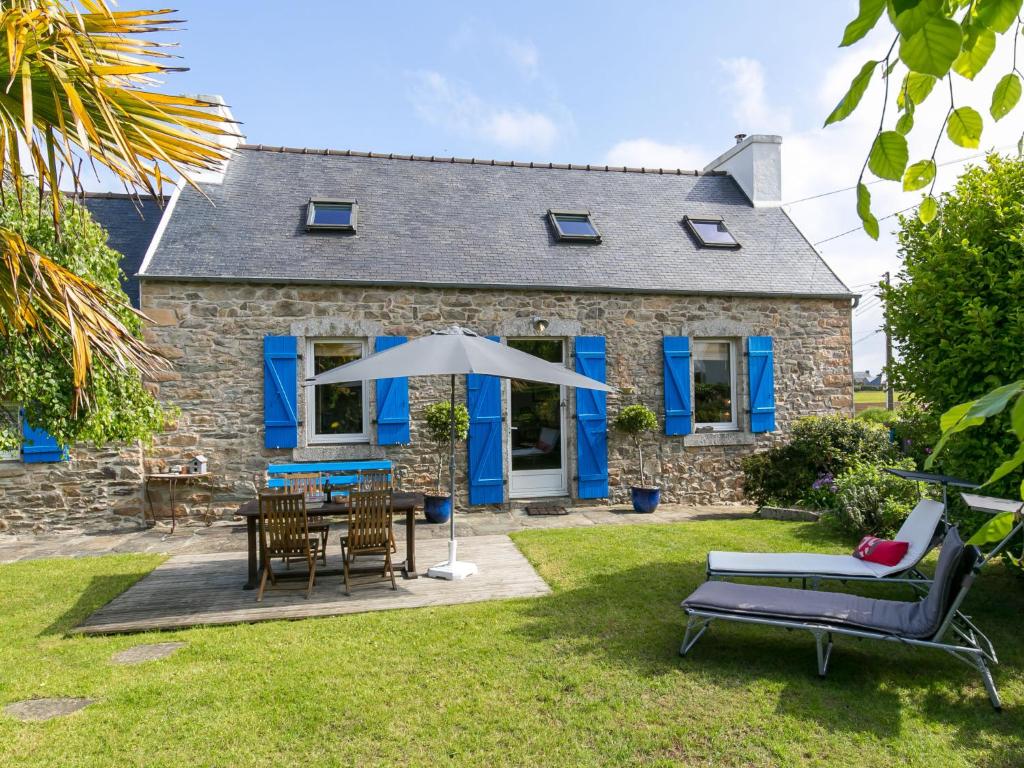 Holiday Home Bleue - LOQ206 by Interhome