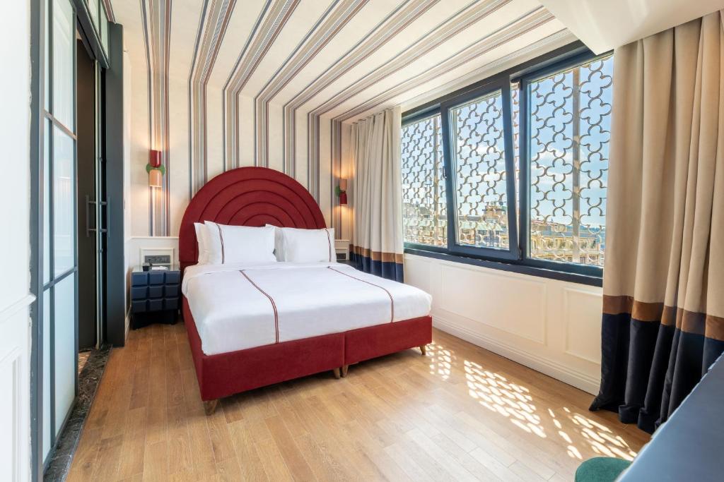 Khai Karaköy Room Type - King Room with Sea View