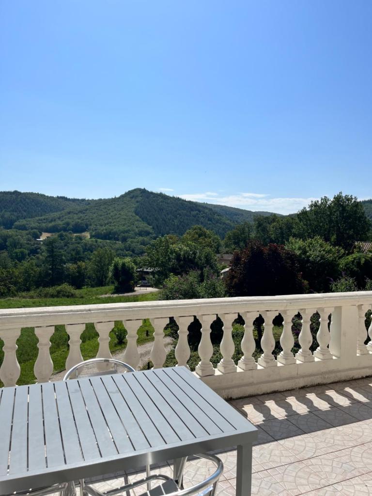 Les Figuiers de Louna - AUBE-SUR-LA-VALLÉE - 135 m2 et terrasse photo 2